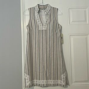 NEW Eliza J Summer dress with beautiful detail lace.